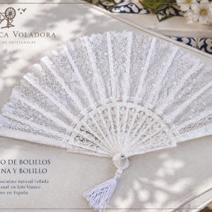 Alt=”Abanico de Bolillo variallas nacarina”