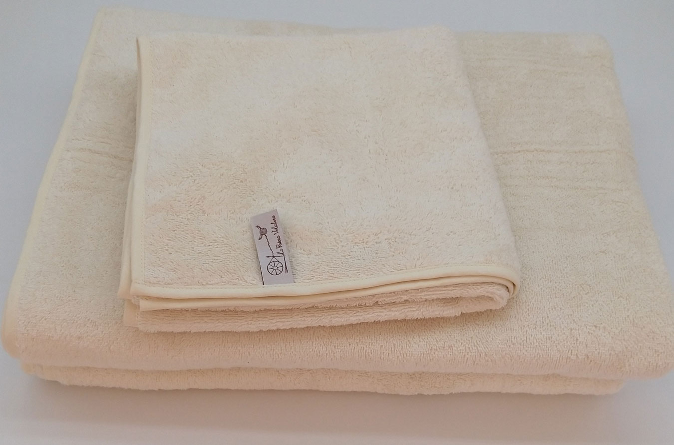 Alt=”toalla de invitados & algodón orgánico”.